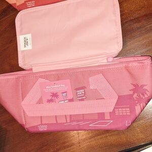 Pink Trader Joe's Insulated lunch Bag
